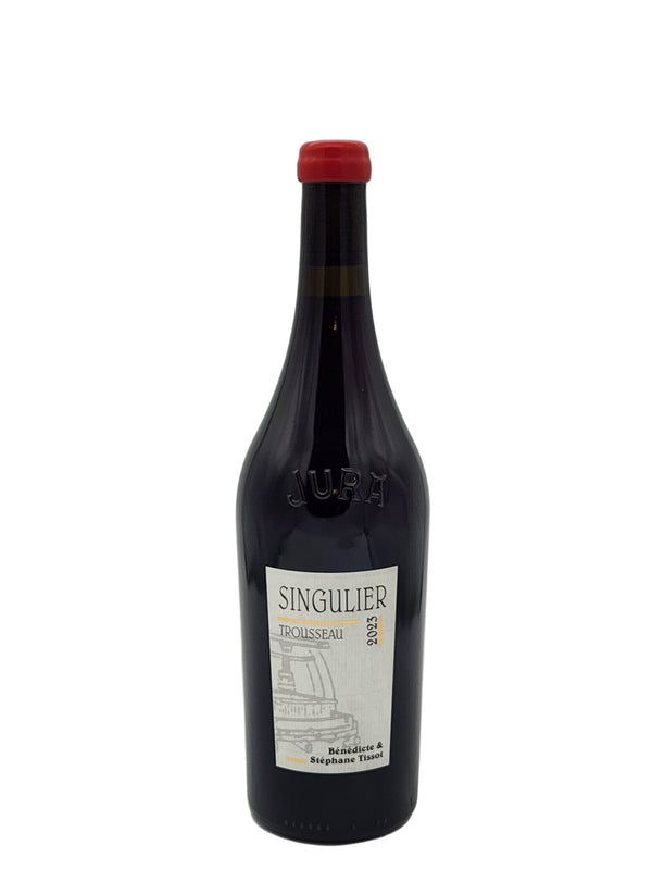 Benedicte & Stephane Tissot Arbois Trousseau Singulier 2023